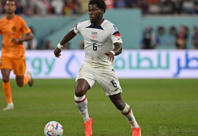 俱乐部在球 俱乐部在球