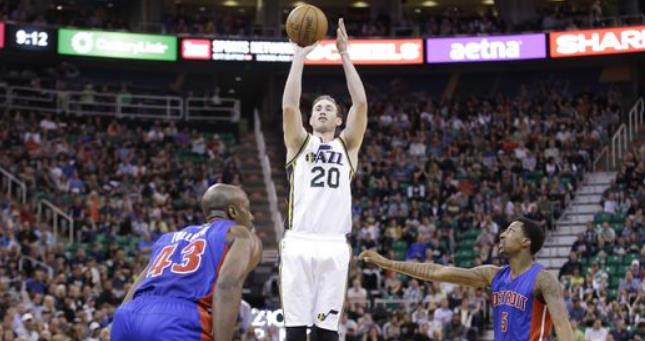 多场比赛中 多场比赛中