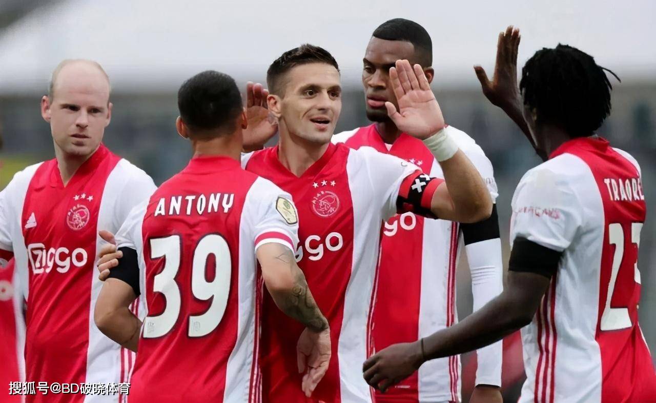 在最新采访 在最新采访